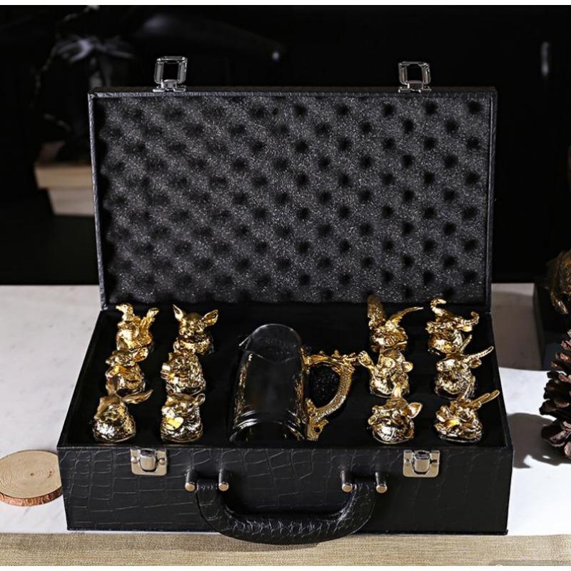 Tolv Zodiakus Likör Vinglas Set Hushåll Små Vinglas Pluntor Kinesisk Imitation Europeiska Dryckesvaror Utsökt Gåva