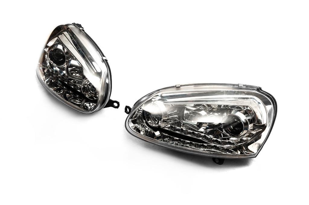 

Передняя оптика с LED огнями Silver (2 шт) для Volkswagen Golf 5