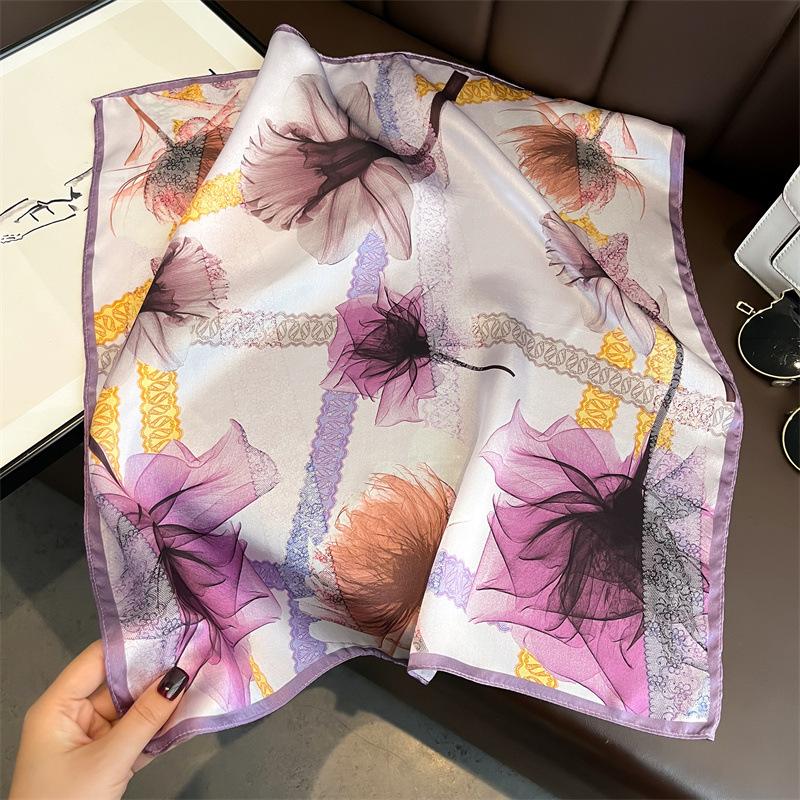 Square Scarves Neck Kerchief 100% Silk Scarf Women Pure Foulard Hairbands Lady Flower Designer Female Bandana Ties Bandana Hijab