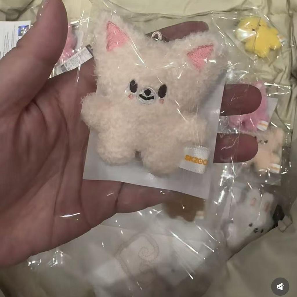 Nou 32 stiluri Stray kids 10 cm înălțime jucărie de pluș breloc decorațiune pandantiv SKZOO kawaii decorațiune geantă atingere moale păpușă animal drăguț