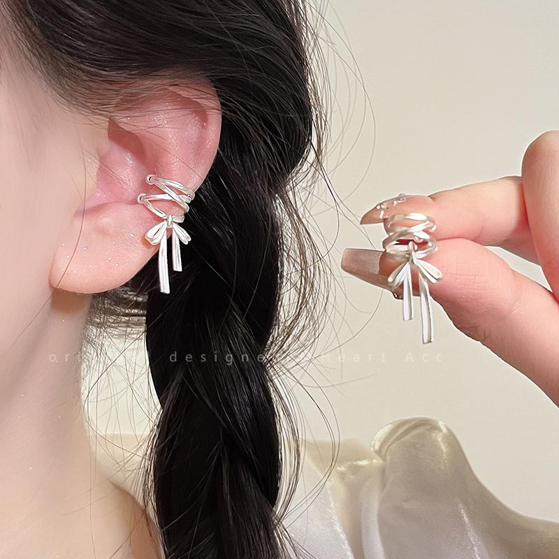 Ballet-Inspired Bow Ribbon Ear Cuff: Elegant No-Piercing Earring for Women, 2024