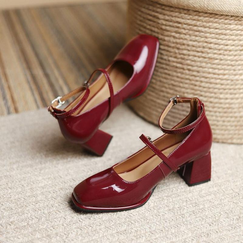 New Women Patent Leather Single Shoes Mary Janes High Quality Pumps Square Casual Coarse Heel Shoe Fashion Strap Women Sandalias