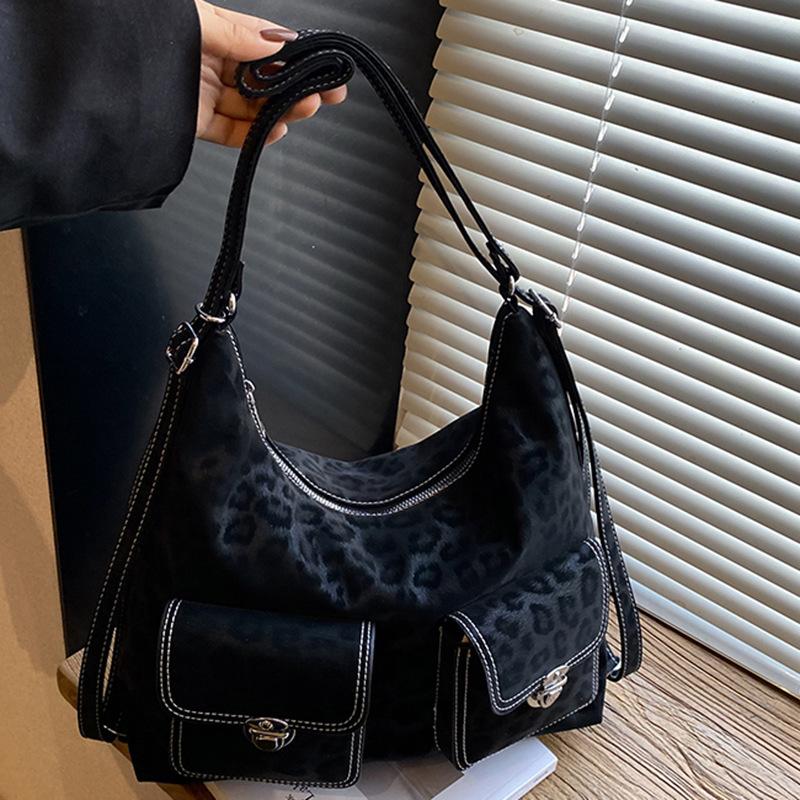 Retro Large-capacity Multi-pocket Simple and Casual Single-shoulder Crossbody Backpack