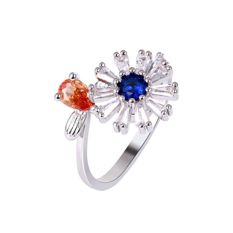 Adjustable Daisy & Bee Rotating Anti-Stress Ring for Women – Fashionable, Simple, Versatile, & Popular.