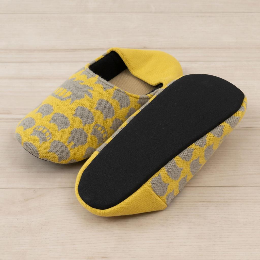 Senko My Neighbor Totoro Knit Yellow Slippers,