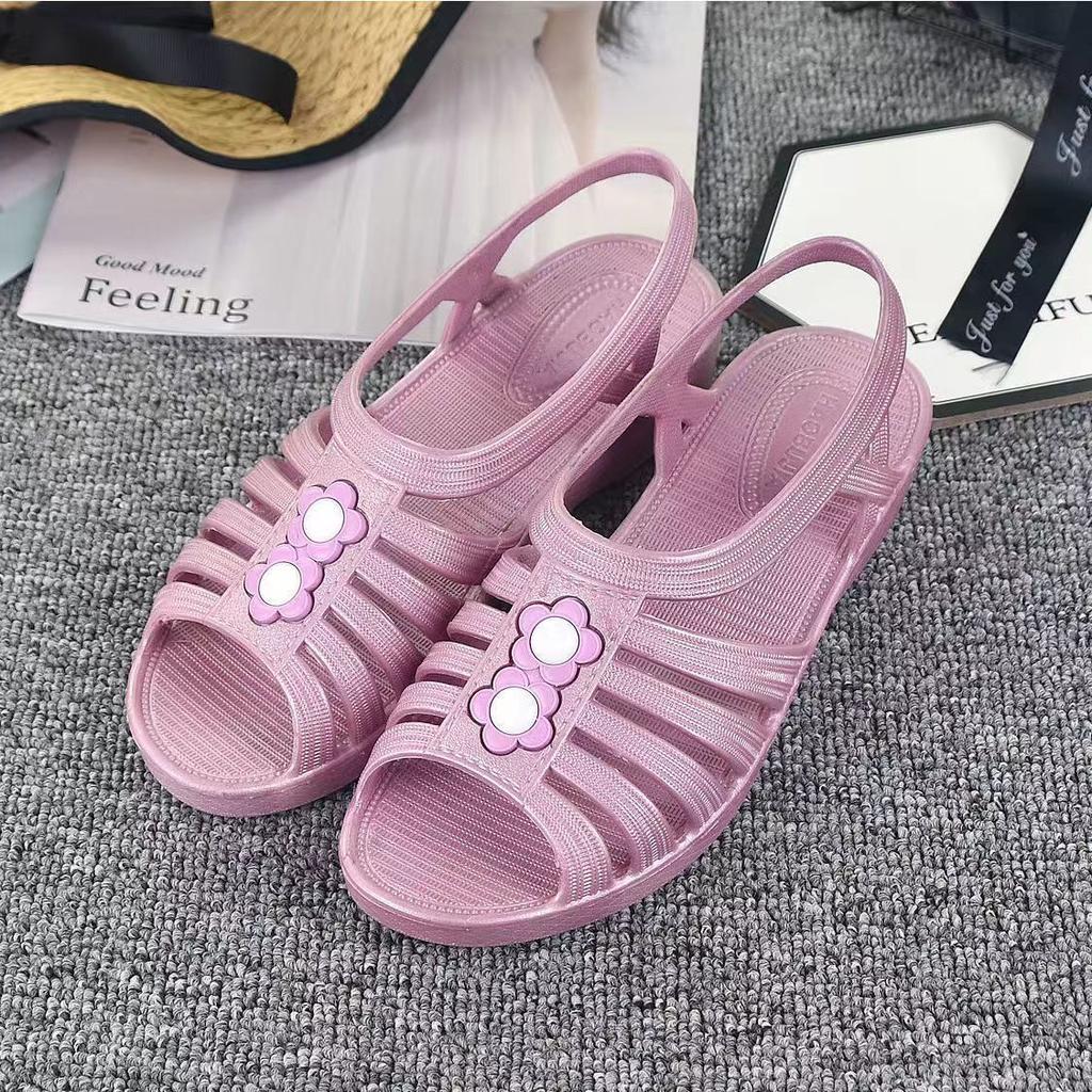 Summer New Sandals for Women Fashionable Outerwear Slope Heel Anti Slip Middle Aged and Elderly People Cold Slippers