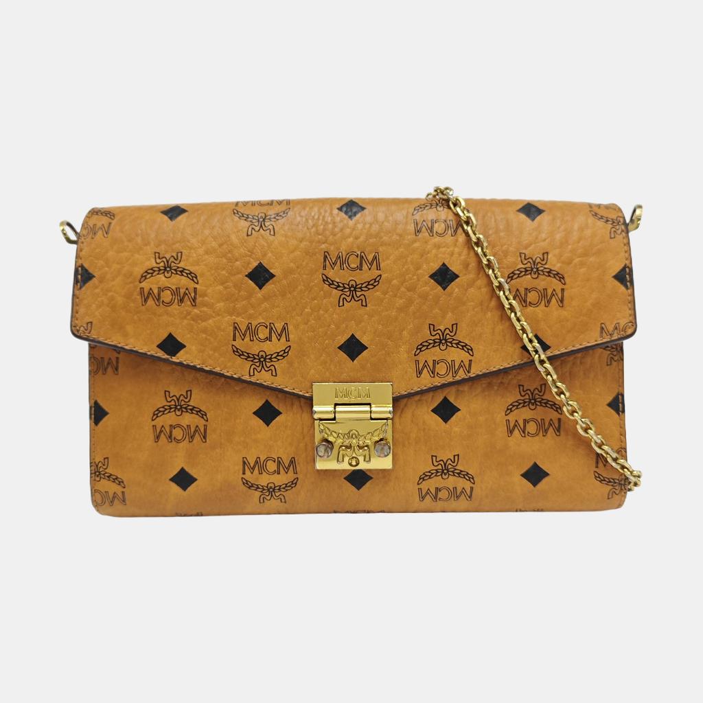 [Pre-Owned] Millie Visetos Classic Monogram Print Light Trendy Cool Girl Flap Chain Crossbody Bag Medium - Good #16H174W