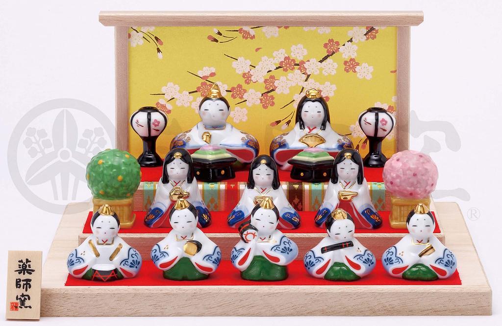 Yakushi Kiln Dyed Nishiki Flower Komon Decorative Hina (Three-tiered Decoration)