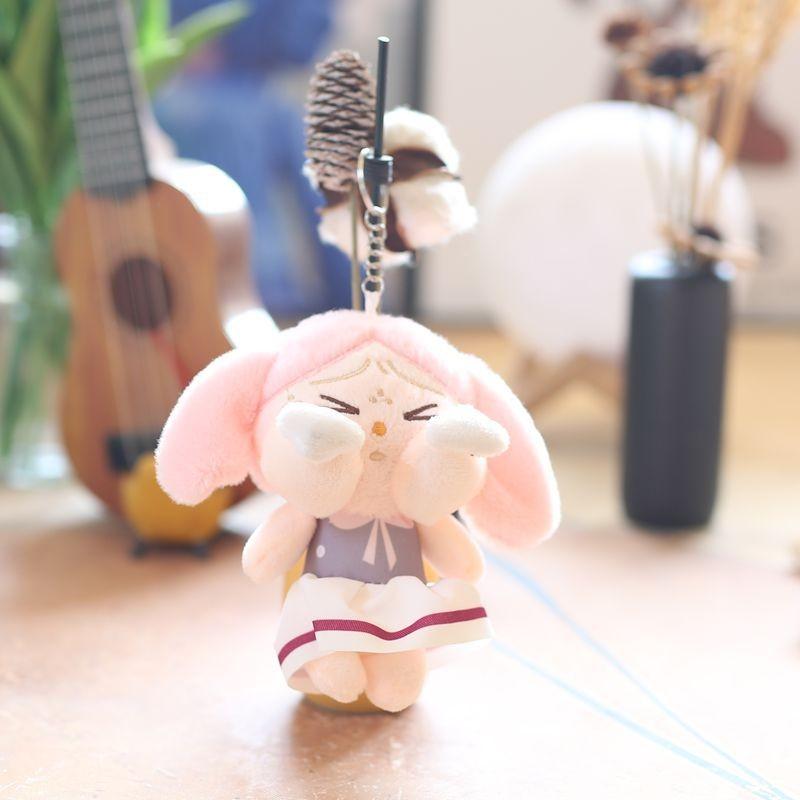 

Crybaby Plush Toy Keychain With Ultra Soft Short Pile For Kids And Collectors розовый