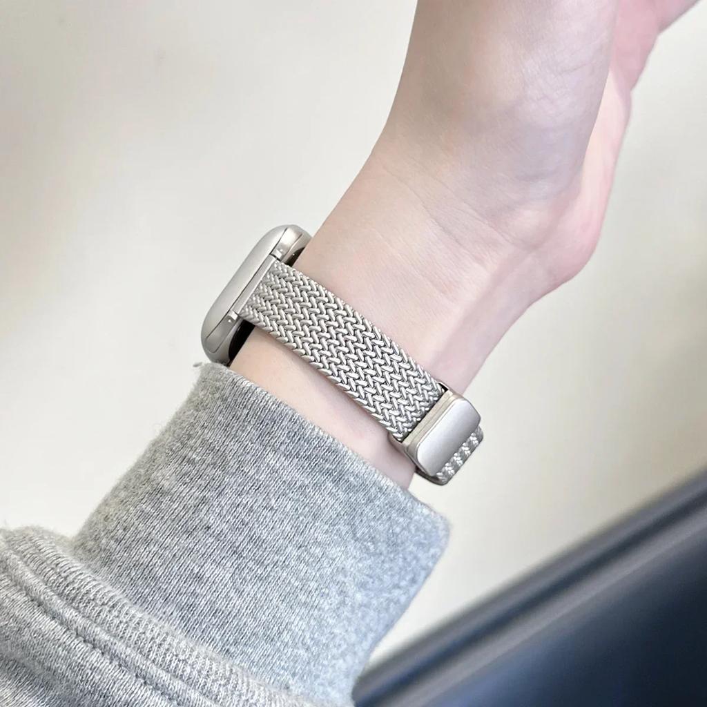 Magnetic Folding Loop Band For Apple Watch 9 8 7 41mm 45mm Slim Women Stainless Steel Strap For Iwatch SE 6 5 4 40/44mm 38/42mm