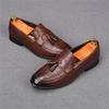 Fashion Designer New Pointed Black Brown Dress Leather Shoes For Men Designer Tassel Loafers Homecoming Wedding Zapatillas Hombre