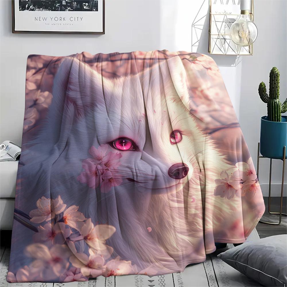 White Fox pattern Flannel Blanket, High quality Comfortable for All Seasons, Home Decor, Warmth and Comfort, Perfect for Gifts.