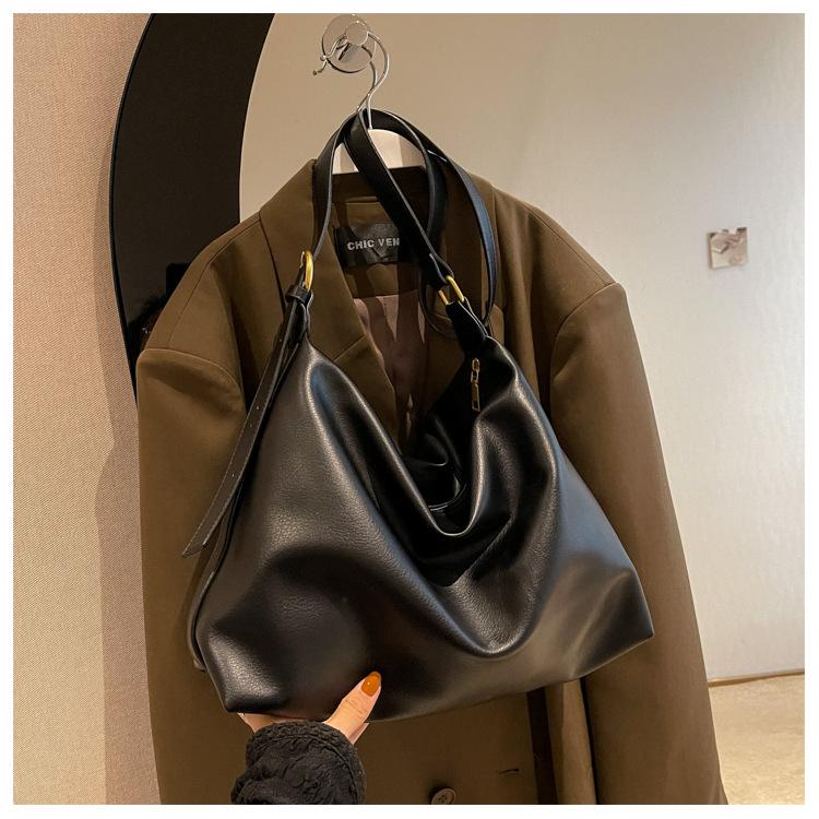 New Women's Bag, Large Capacity Bag, Shoulder Crossbody Bag, Class Commuting Retro Versatile Shoulder Tote Bag