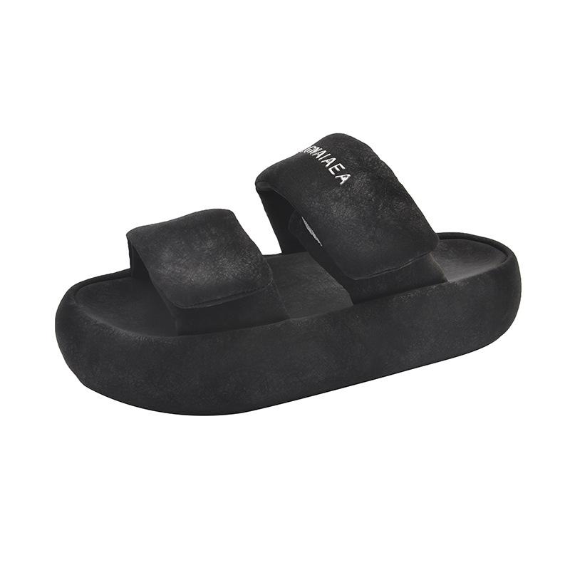 Thick-bottomed One-word Cool Slippers Women's 2025 Summer New Wear Fashionable Versatile Stepping On Shit Casual Beach Slippers
