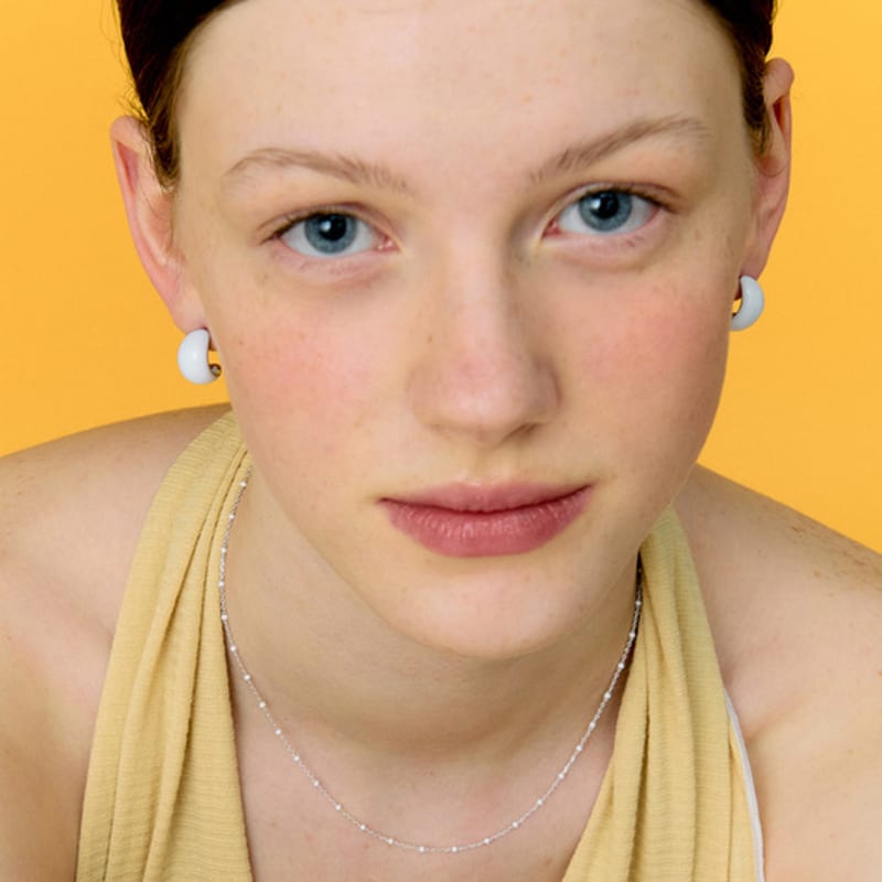 

VINTAGE HOLLYWOOD Sorbet Moon Boat Earrings_VH2536EA002M White