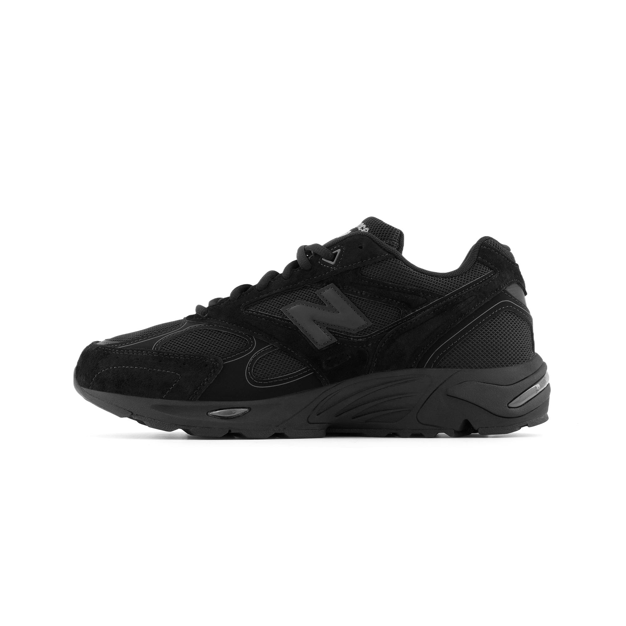 Chaussures de course New Balance NB 880R Homme Basse Noir 40.5 black