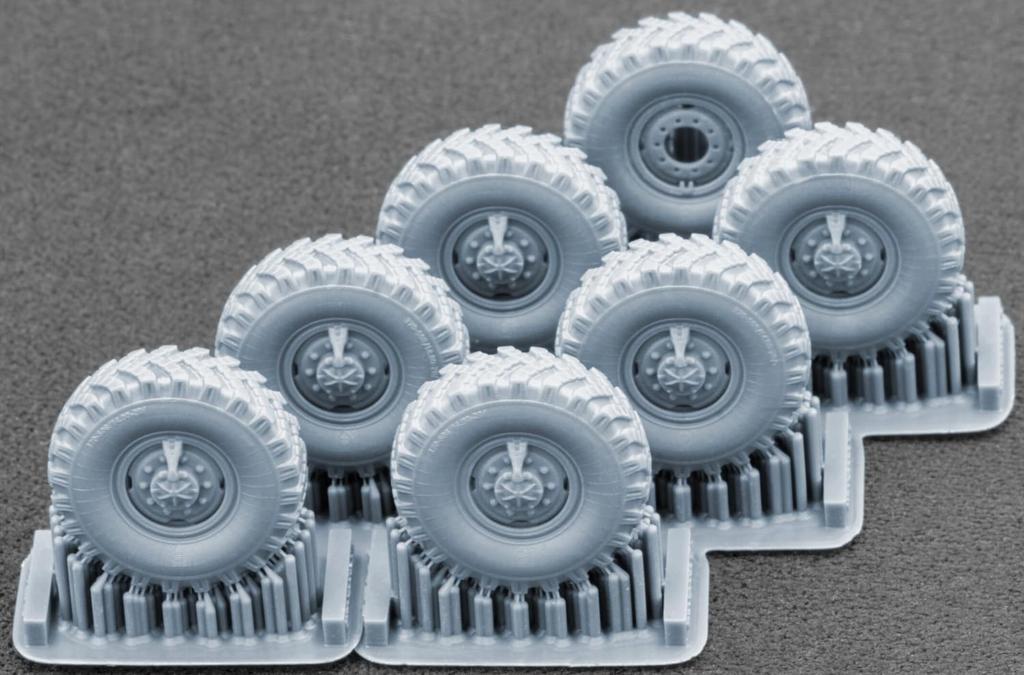 Truck Wheel Set Plastic Model Parts SCXWM72016 Scale-X 1/72 Ural-4320 OI-25 (7 pieces) (for HobbyBoss, ICM) (Military)