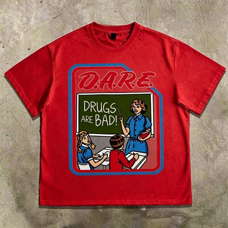 Men's T-shirt with Retro DARE Slogan Pattern Printed Short Sleeved T-shirt and American Street Style Round Neck Men's Casual Top