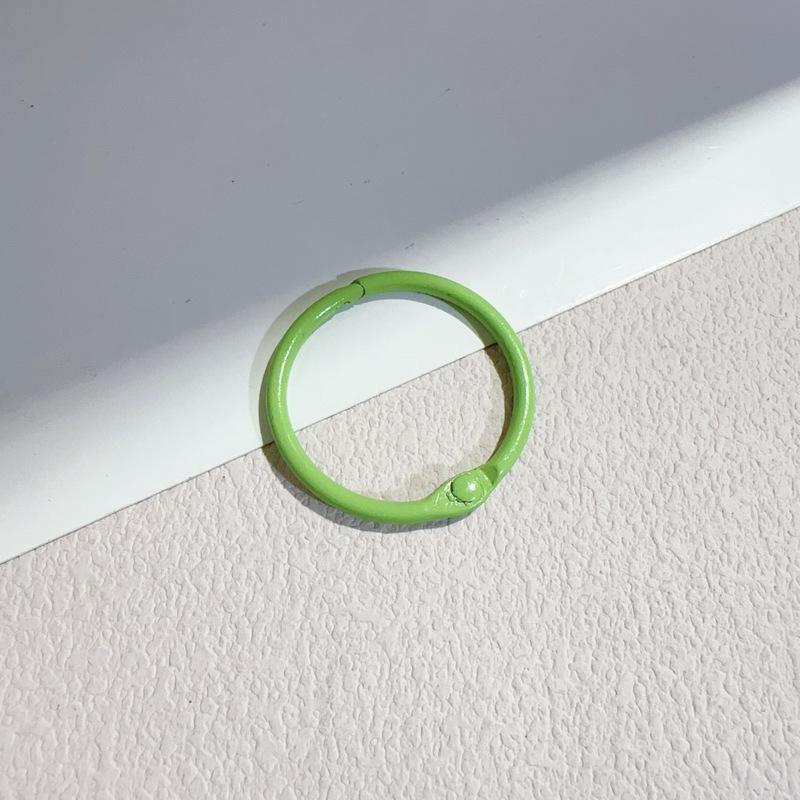 Baking Paint Color Keychain with Spring Buckle: DIY Box Bag Opening Alloy Accessory