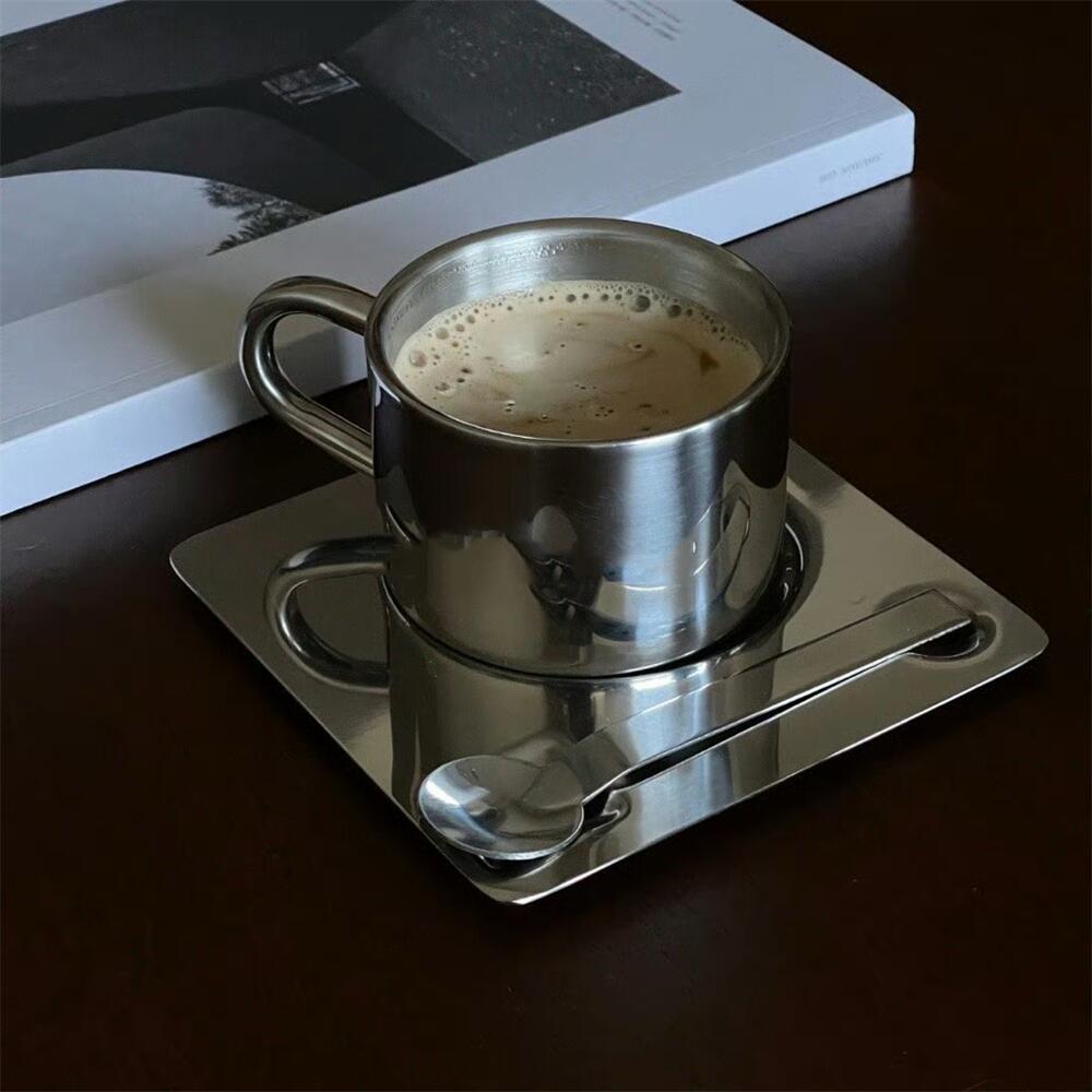 

A Set Vintage Food Stainless Steel Coffee Cup Dish Spoon Suits Coffee Milk Latte Cup Nordic Style Design Metal Cup Plate Spoon 200-400ml