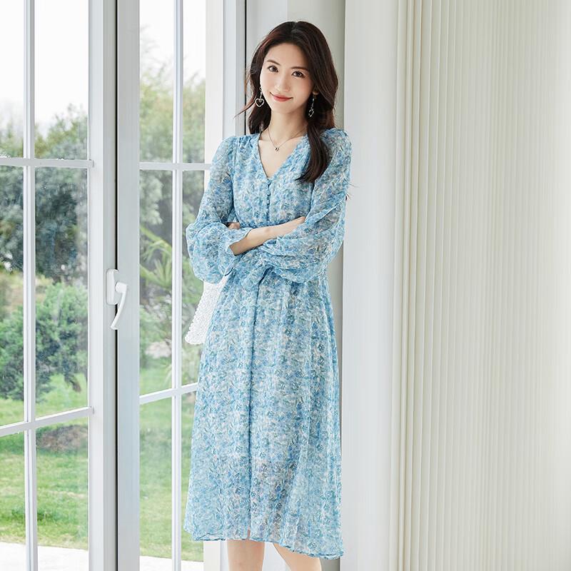 VICTORIA&VERA Elegant Blue Floral V-Neck Midi Dress
