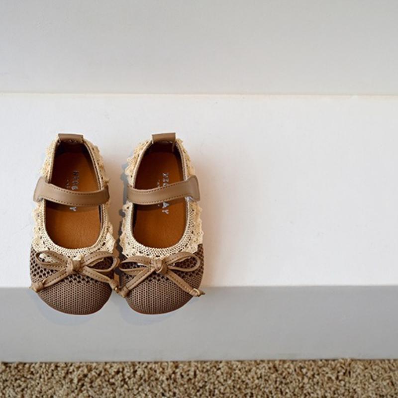Mode Mädchen Spitze Prinzessin Schuhe 2025Frühling Neuer Kinder Freizeitschuh Rutschfest Mädchen Schleife Einzelner Schuh Einfach Kind Atmungsaktiver Mesh Schuh