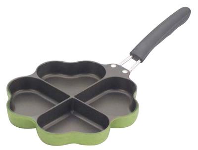 Sugiyama Metal Clover Frying Pan Happiness-bringing Four-leaf (Green) KS-2808