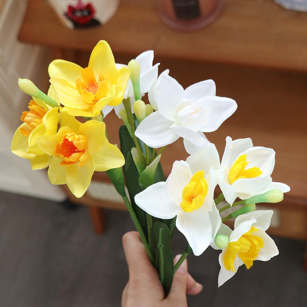 Silk Flowers Fake Daffodil Flower Lifelike Artificial Bouquet  Home Decoration