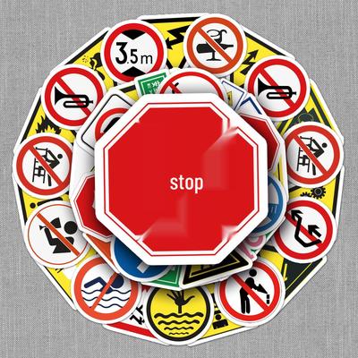 50 Pegatinas Impermeables de Señales de Advertencia de Carretera para Maletas, Patinetes, Teléfonos y Ordenadores