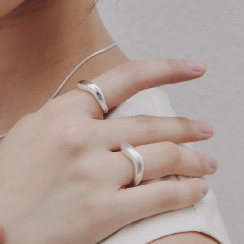 Enuff (silver 925) Fluid Wave Ring_glossy