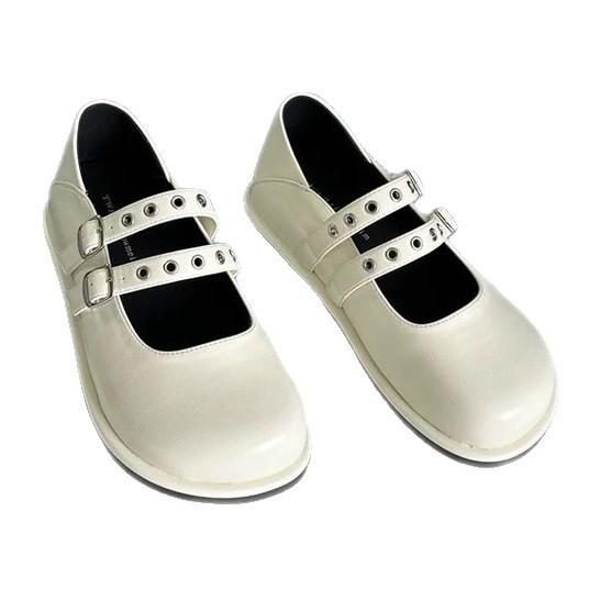 2025 New French Retro Mary Jane Shoes Women's Flat Bottom One-word Buckle with Shallow Mouth Evening Shoes Patent Leather Temperament Single Shoes