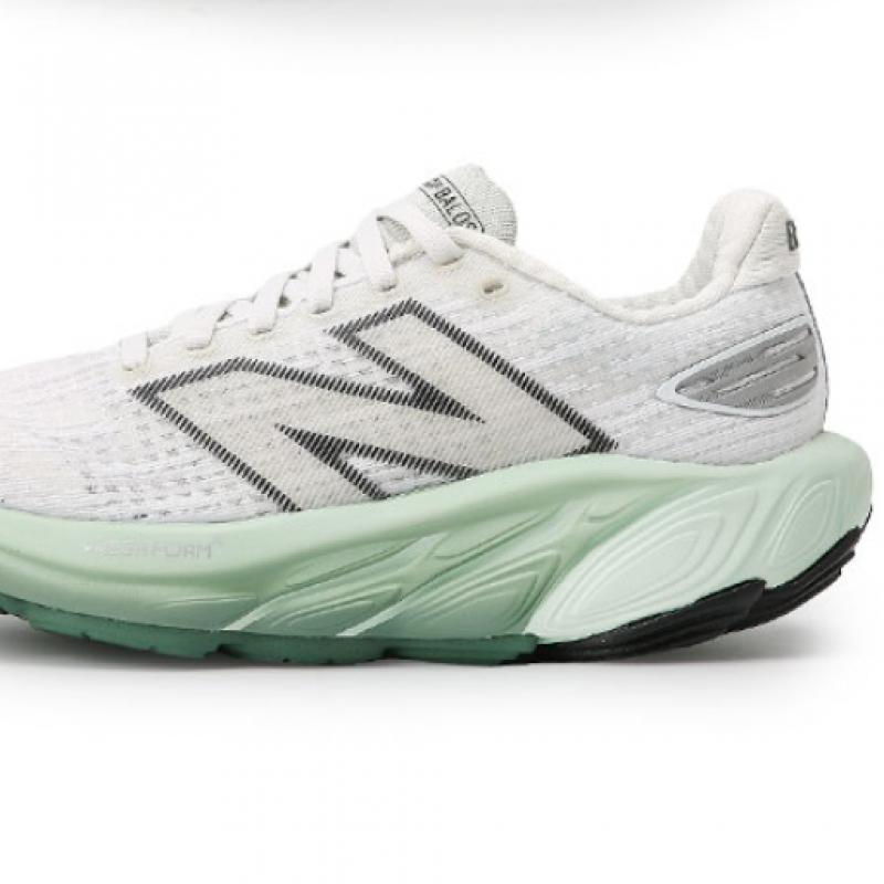 New Balance Club  Fresh Form X Valos V1