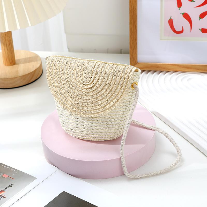 Cute Grass Woven Children's Handbag Handmade Rattan Little Girl Crossbody Fashi Cute Wallet Summer Beach Shoulder Bags