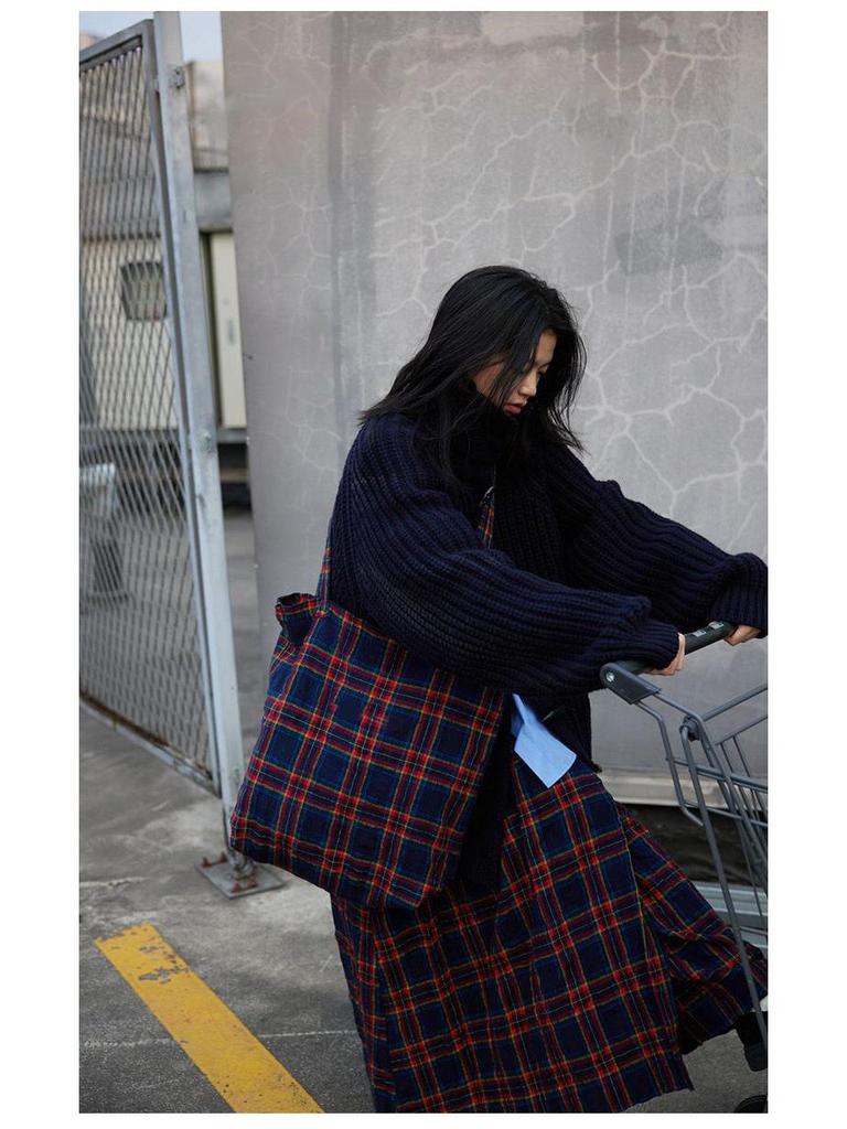 Red & Blue Plaid Wool Crossbody Shoulder Bag - Women's Trendy Two-Way Handbag (2025)