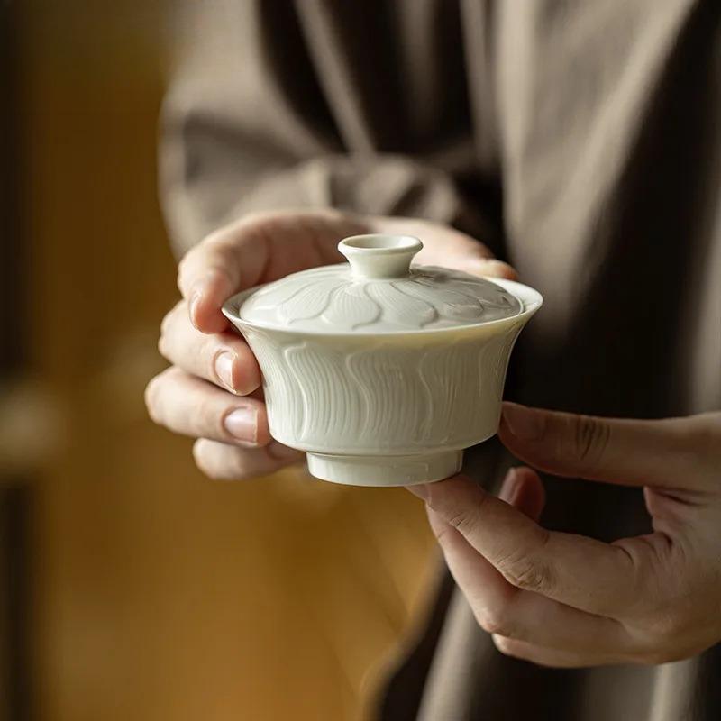 140ML Ding Kiln White Lotus Leaves Gaiwan Aesthetic Tea Tureen Tea Bowl With Lid Kit Tea Brewing Cover Bowl Tableware Decoration