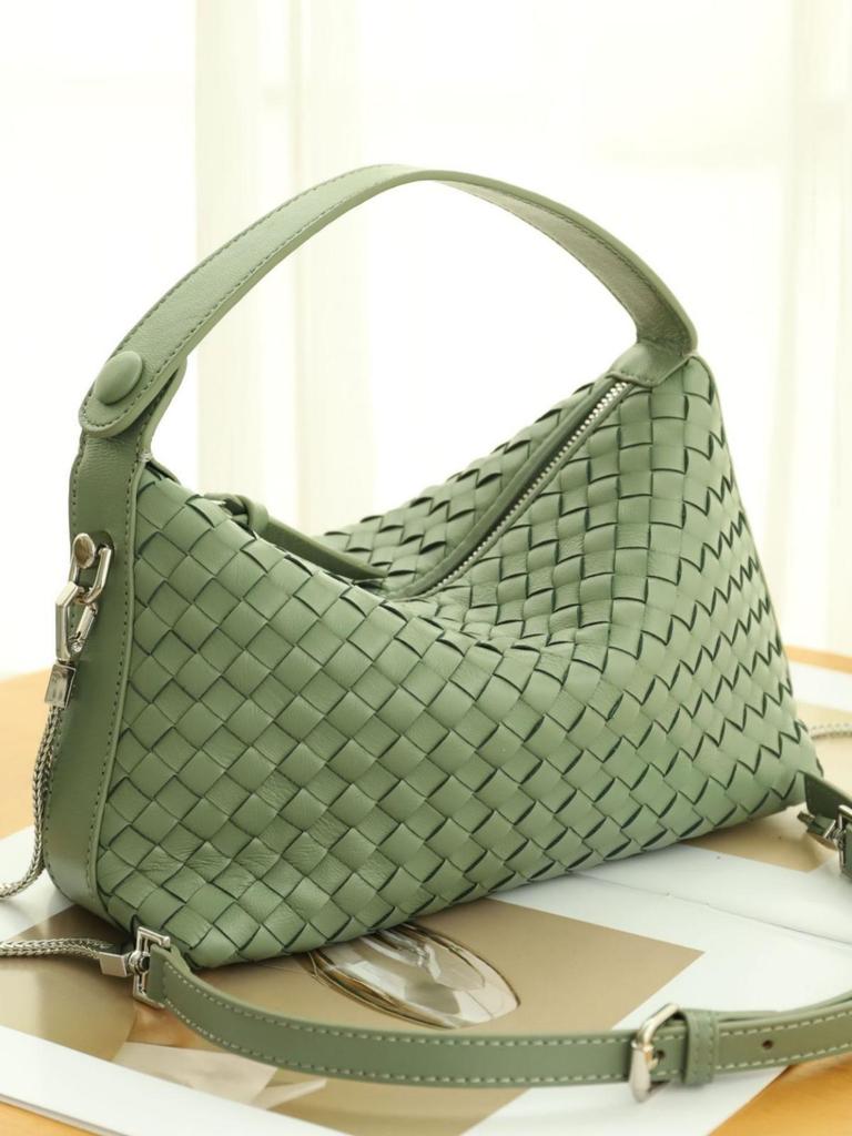 Handmade Lambskin Chain Crossbody Women's Dumpling Handbag