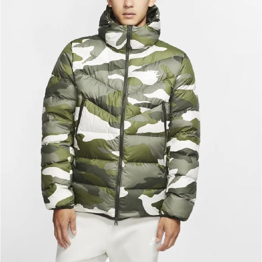 Nike camouflage-print hooded puffer jacket BV4763-222