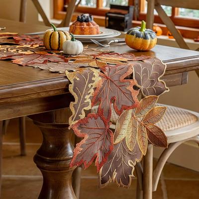 Creative Autumn Maple Leaf Embroidery Hollow Out Table Flag Velvet Brown Maple Leaf Pattern Home Desktop Decoration Placemats