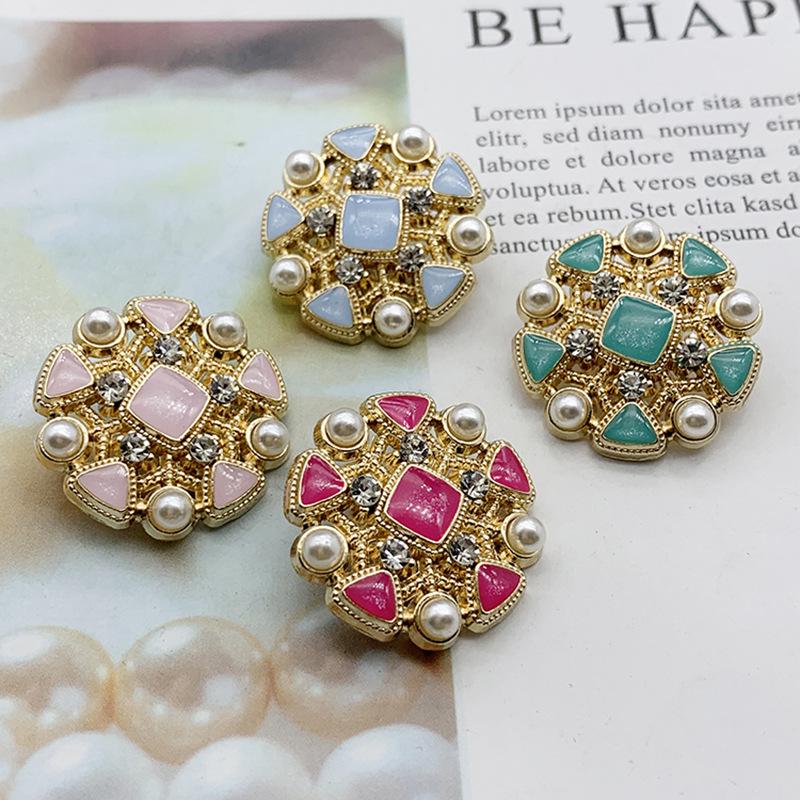Vintage Coco-Style Rhinestone Metal Buttons for Woolen Coats