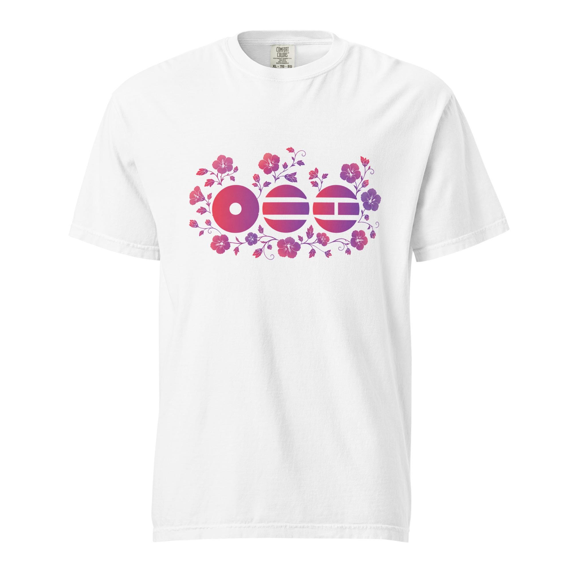Unisexs Tshirt with a RoUnisextic Purple Floral Print S