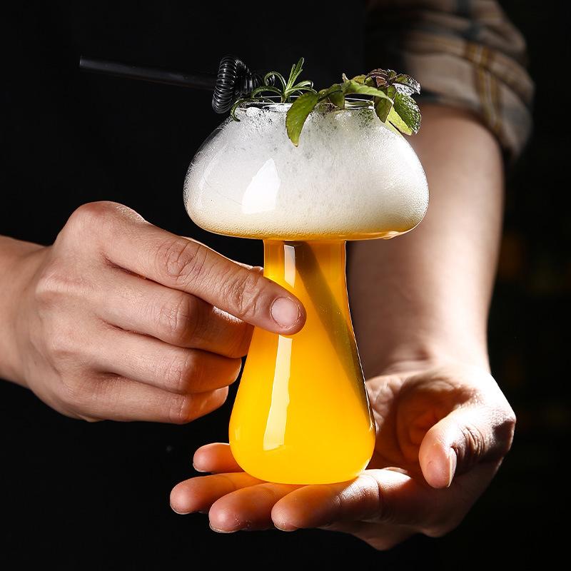 Mushroom Cocktail Glass Cup with Straw For  Drinks Beer Creative Clear Wine Glasses Coffee Cups Drinkware Bar Tool