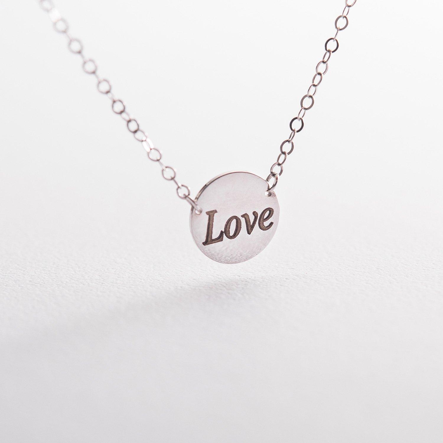 

Срібна каблучка з гравіюванням Love Oniks 42 срібний