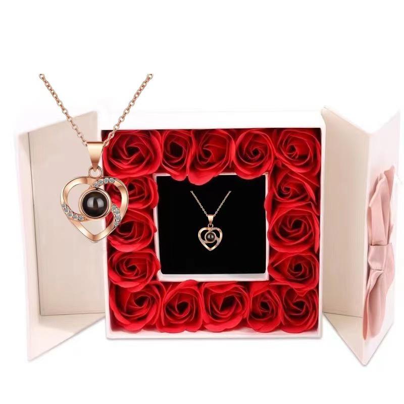 100 Languages 'I Love You' Heart Projection Necklace - Valentine's Day Gift