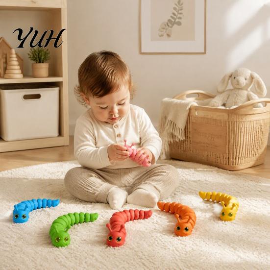 Stress Relief Caterpillar Toy 3D Printed Fidget Toy, Movable Joints Relaxing Tools Figurine, Articulated for Desktop Decoration Bendable