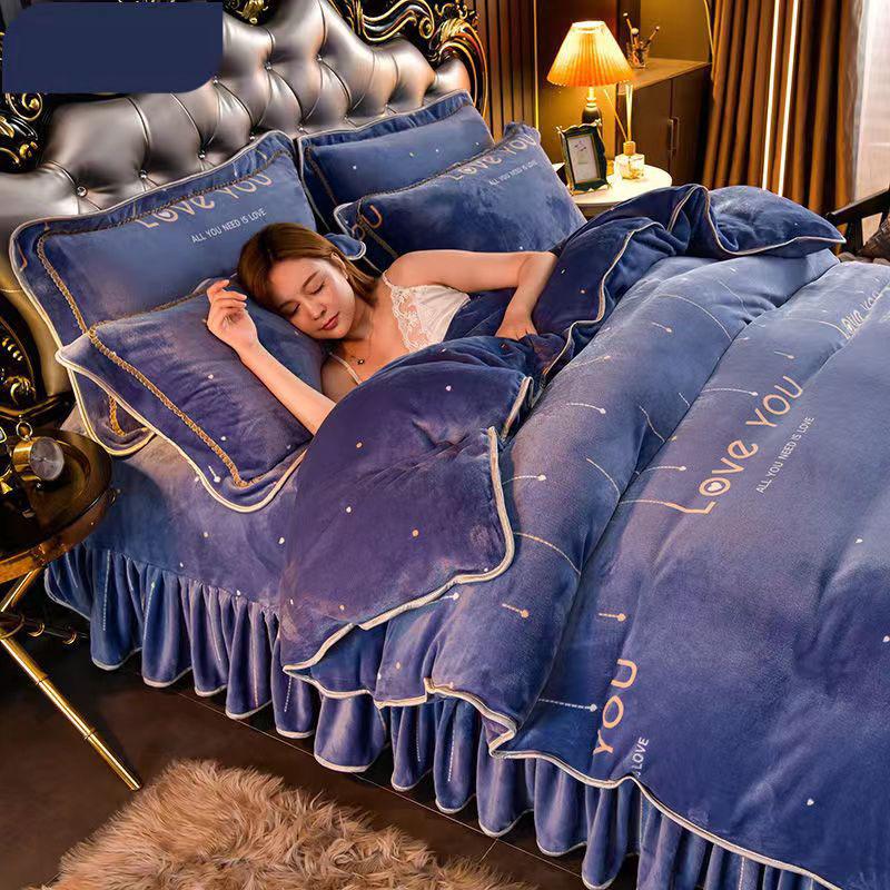 King Size/Queen Size/Twin Size Winter Milk Fleece Postýlka Sukně Povlak na polštář Povlak na polštář Čtyřdílná sada Zahuštění Teplé Jednoduché povlečení Vysoká kvalita