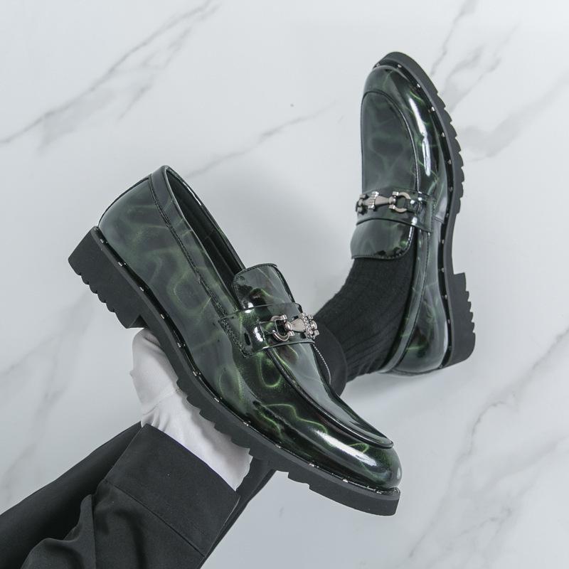 Men's Shoes Four Seasons Loafers Men's Rivets Casual Shoes Large Size Leather Shoes Men's Hairstylist Men's Shoes