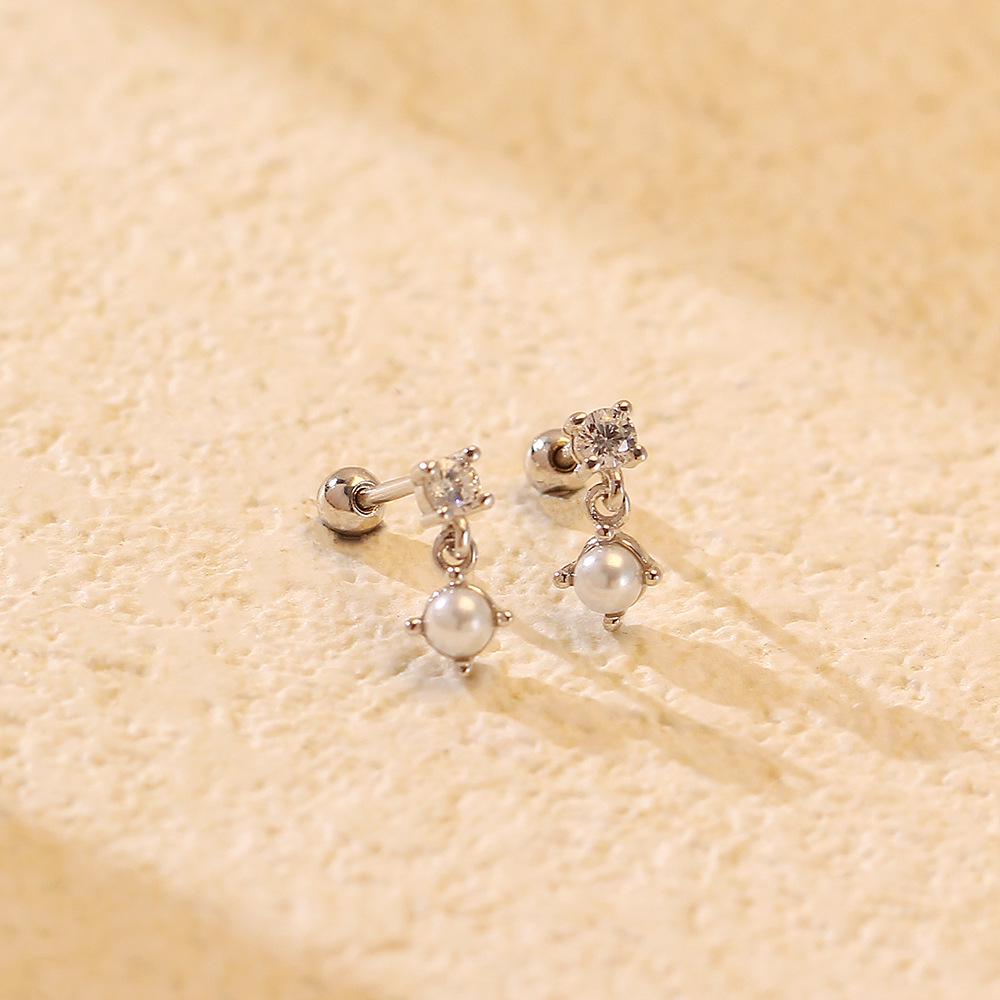YHE0687 Luxury Pearl & Rhinestone S925 Silver Stud Earrings S925 Silver