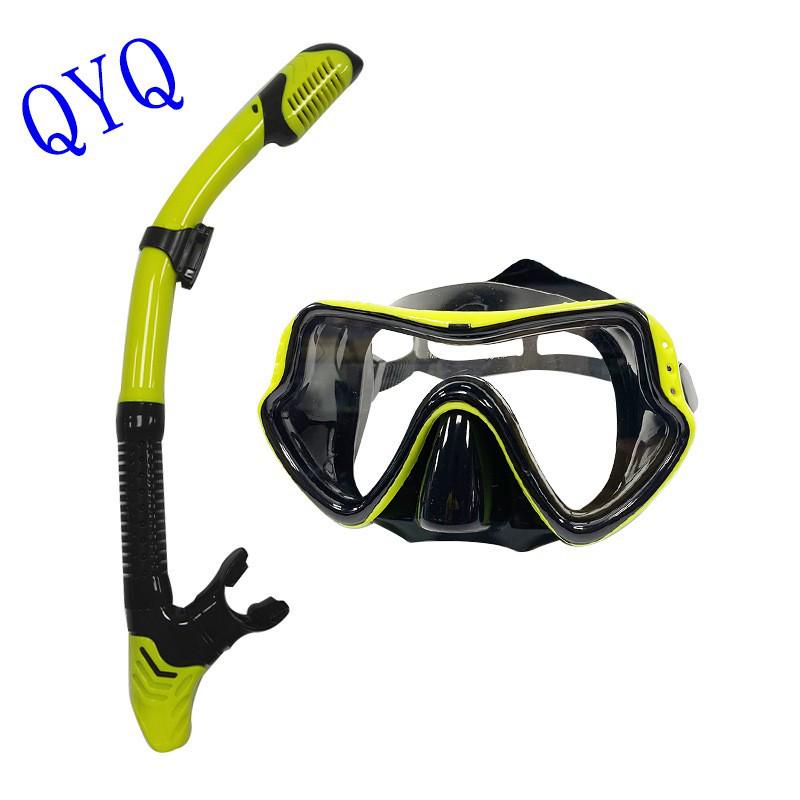Full Dry Snorkeling Set: Diving Mask with PVC Silicone Snorkel Mouthpiece