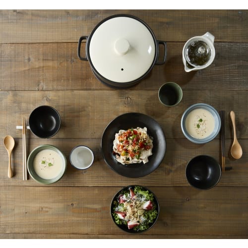 TAMAKI Lightweight Black Matte Large Rice Bowl, 12.3cm Diameter x 6.6cm Height, Porcelain, Dishwasher and Microwave Safe, Made in Japan, T-877319
