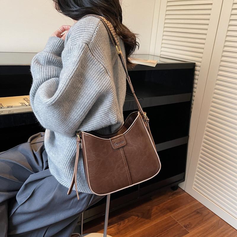 Minimalist Pu Shoulder Bag With Zipper Pocket For Daily Use